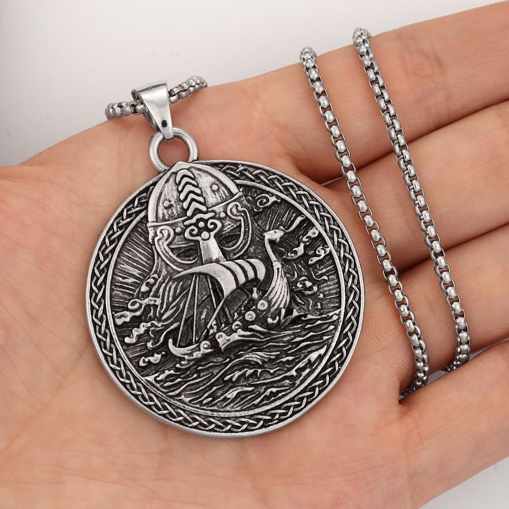 Viking Ship Men's Fashionable and Domineering Retro Distressed Pendant Necklace