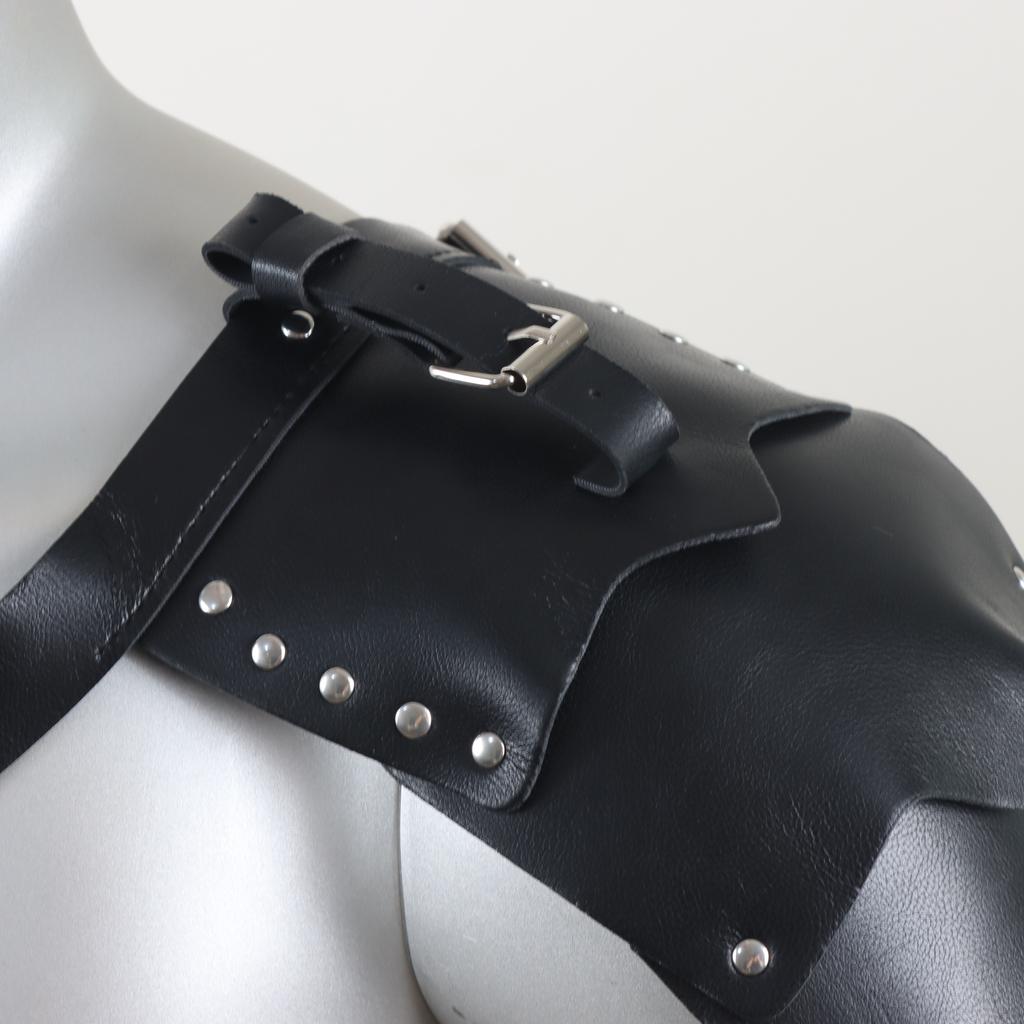 1 Set Renaissance Medieval Viking Belt and Wristguards and Shoulder Cape Halloween Christmas Cosplay Costume