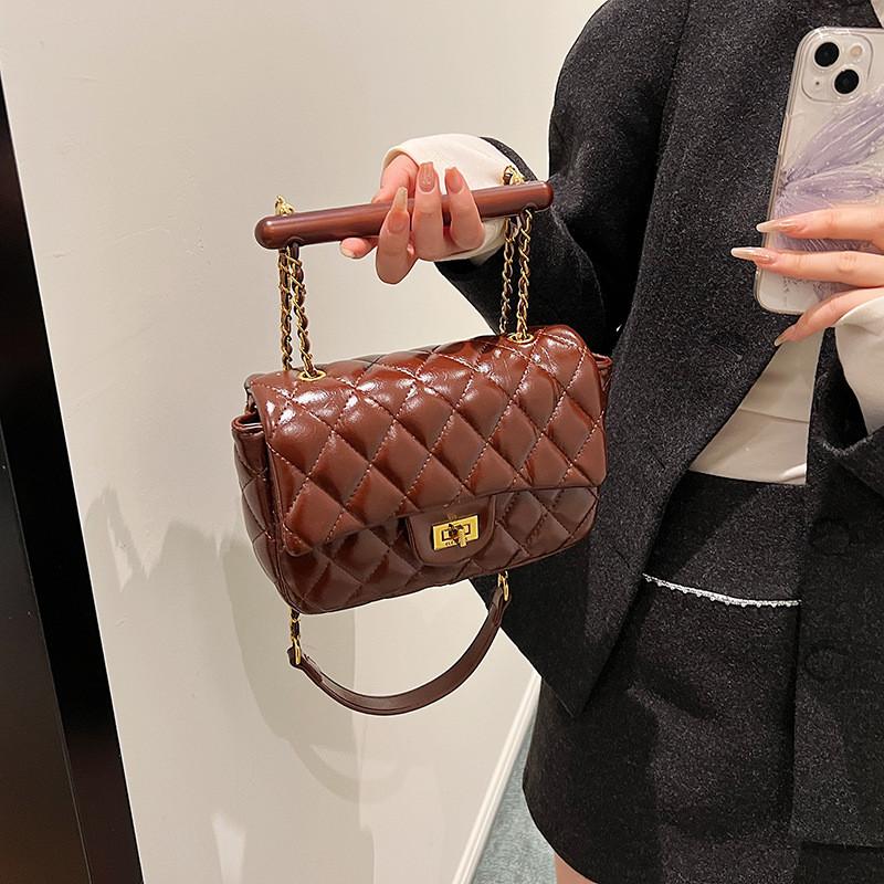 Ielgy Messenger Bag Autumn Winter Portable Diamond Small Square Bag