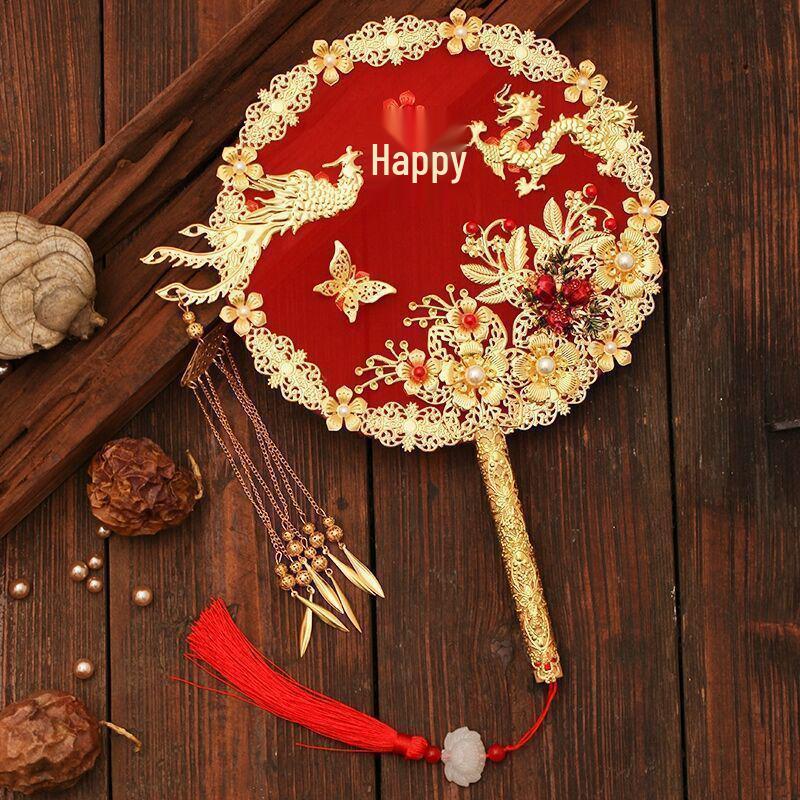 Red Ancient Style Chinese Wedding Fan: Bride's Bouquet & Blessing
