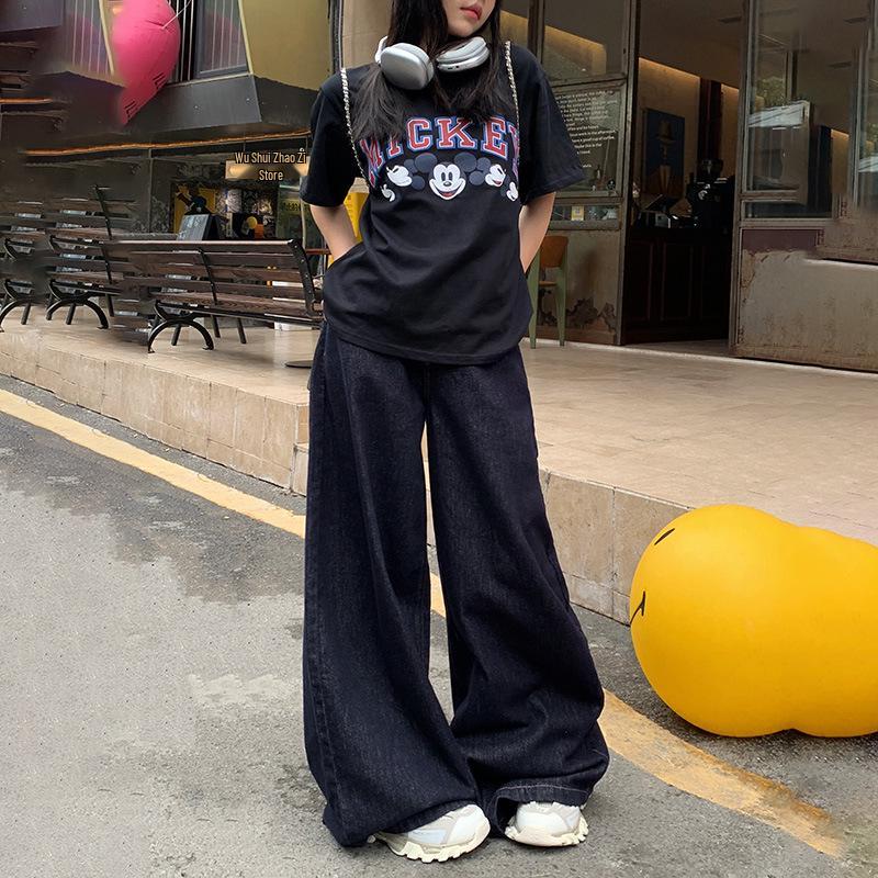 2024 Summer Women s Retro High-Waisted Wide-Leg Jeans with Slimming Drape S