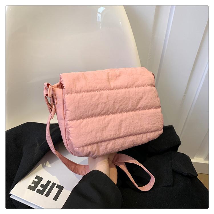 2024 Embroidery Thread Early Spring New Pure Color Small Fresh Gentle Lazy Wind Minimalist Age-reducing Shoulder Slant Small Square Bag Female розовый