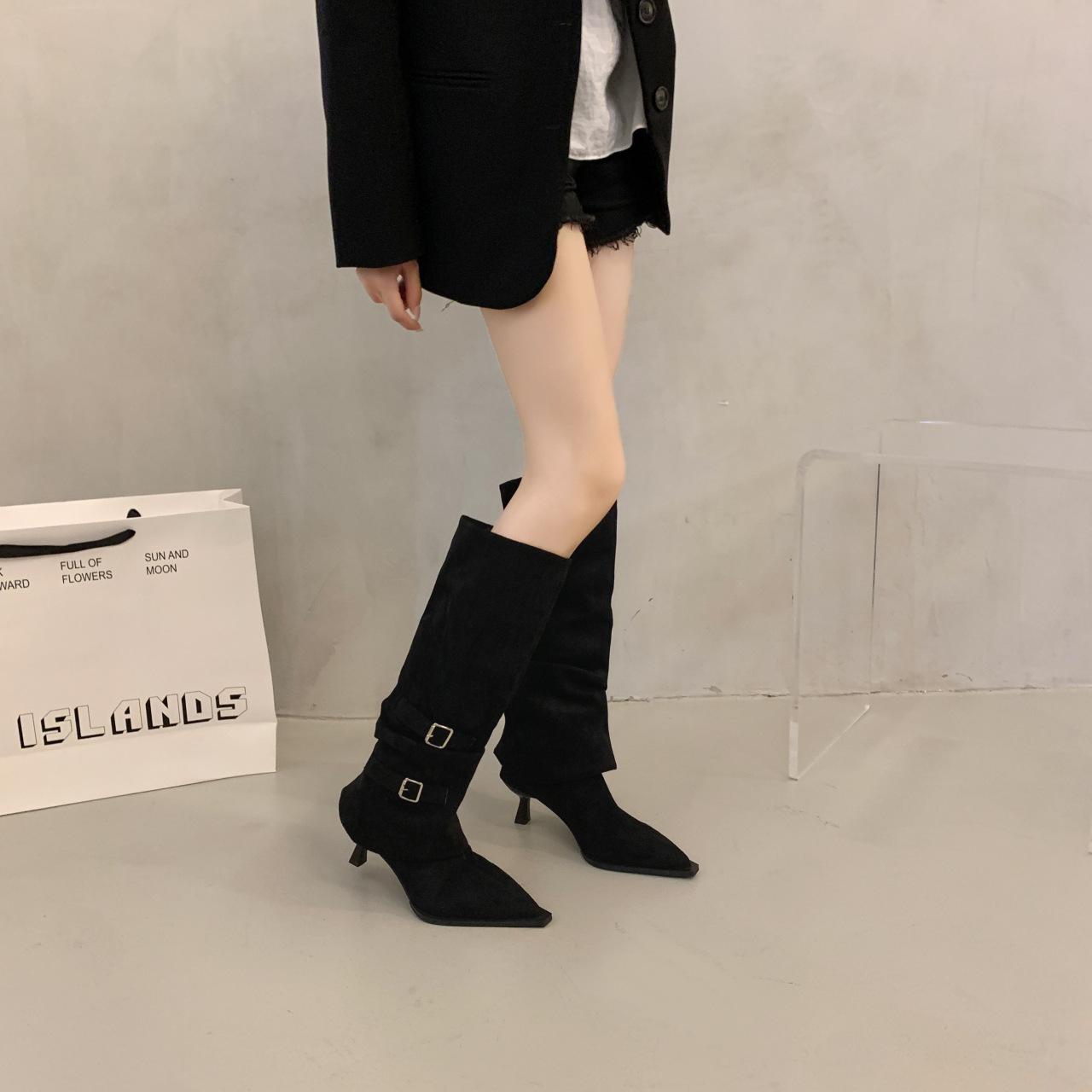 

Suede pointed pleated piled boots women s 2025 autumn and winter new removable two-wear thin heel boots high heel short boots 40 чорний