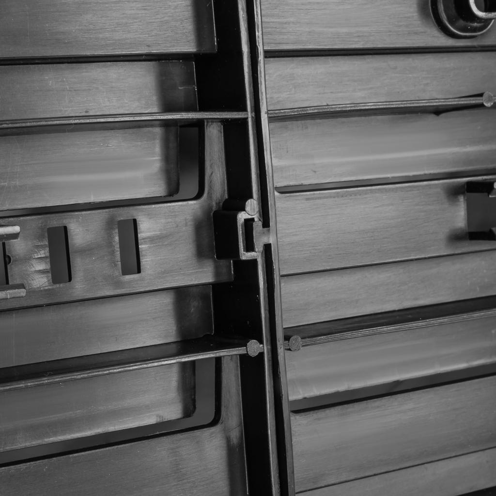 Workshop tool board 39x39 cm + 25 trays
