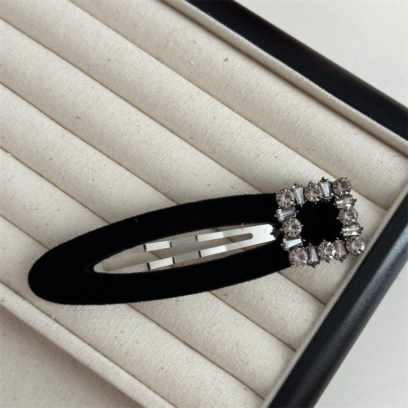 Diamond in the Debris Oval BB Clip Love Square Barrettes Women's Side Bang Clip Simple Style Side Versatile Hair Accessories New