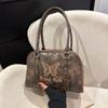 Schmetterling Maillard Retro Handheld Umhängetasche Damen Trendige Koreanische Unterarm-Schultertasche Vielseitige Umhängetasche mit Großem Fassungsvermögen