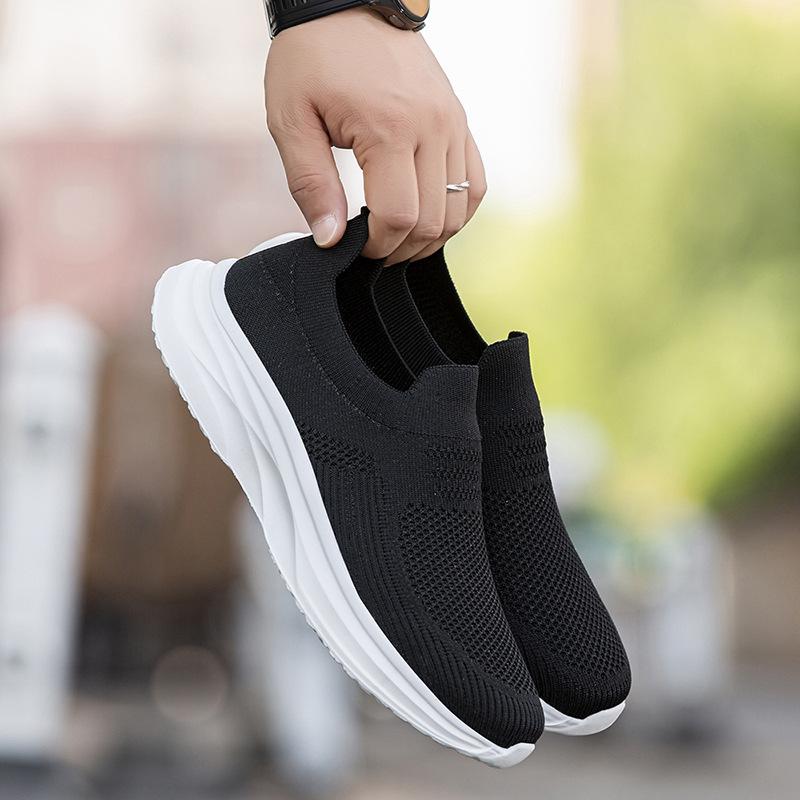 Breathable and lightweight Ultra-light Cold sticky Versatile Soft and lightweight men's shoes Non-slip Spring and summer new sports shoes Casual shoes