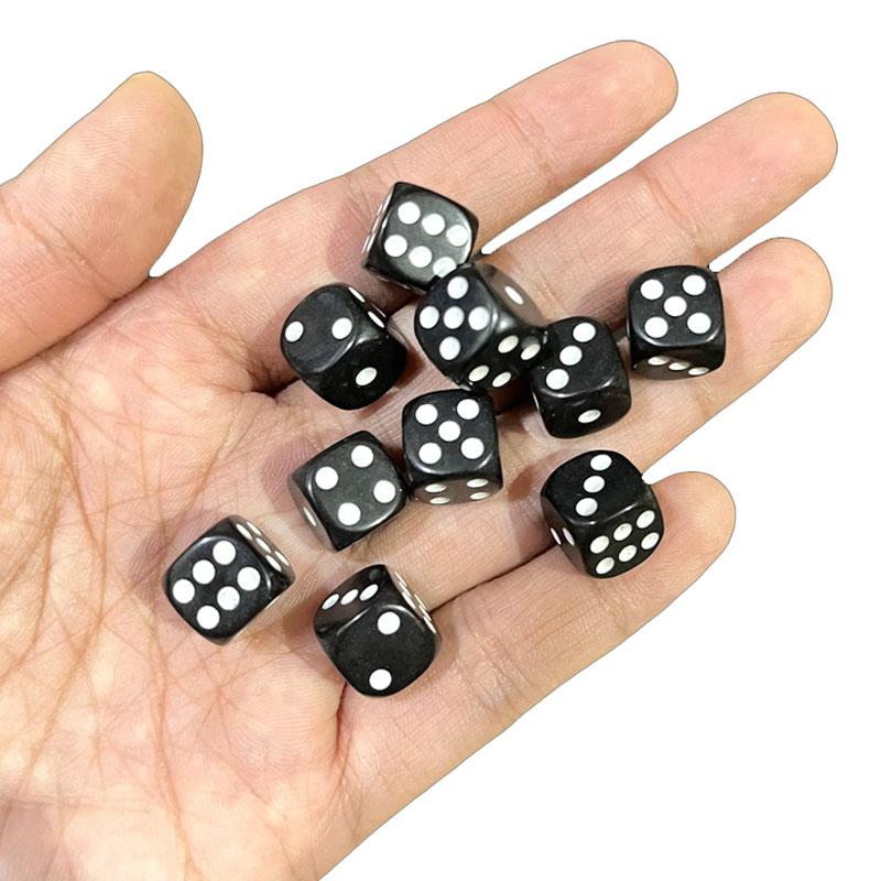 100 Piece 10Mm Acrylic Square Point Dice Puzzle Gaming 6 Sided Dice Diy Game Accessory Decider Birthday Parties Blackwhite Cube