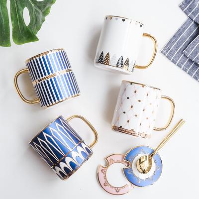 Luksusowy Złoty Ceramiczny Kubek do Kawy Nordic Geometryczny Kubek do Kawy Złoty Kubek na Mleko do Śniadania Kubek na Wodę Prezent dla Pary Kreatywne Naczynie do Picia 350ml