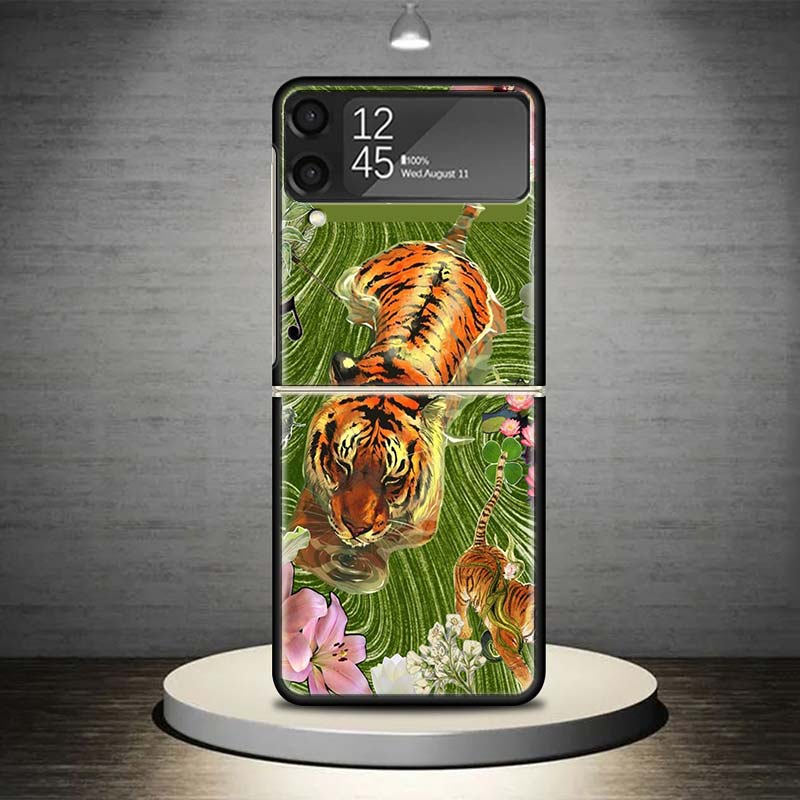 Superior Tiger Pattern Art Phone Case For Samsung Galaxy Z Flip 7 6 5 4 3 5G Shockproof Cover Z Flip7 Flip6 ZFlip5 Flip3 Flip4 L