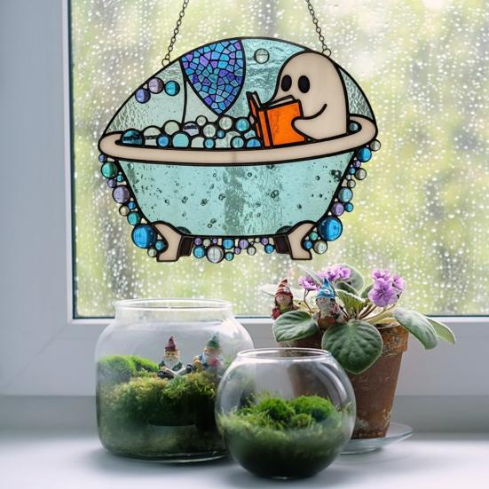 Ozdoby Duch čtenář při koupeli Roztomilý duch ve vaně čtoucí knihu Akrylový lapač slunce Halloweenská koupelna Okenní závěsná dekorace