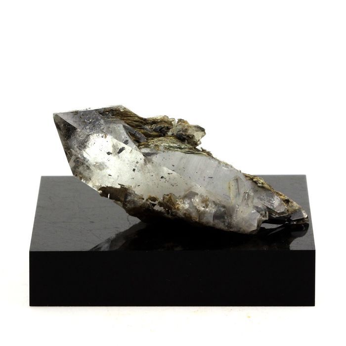 Quartz à inclusions de Schiste 82.9 carats
