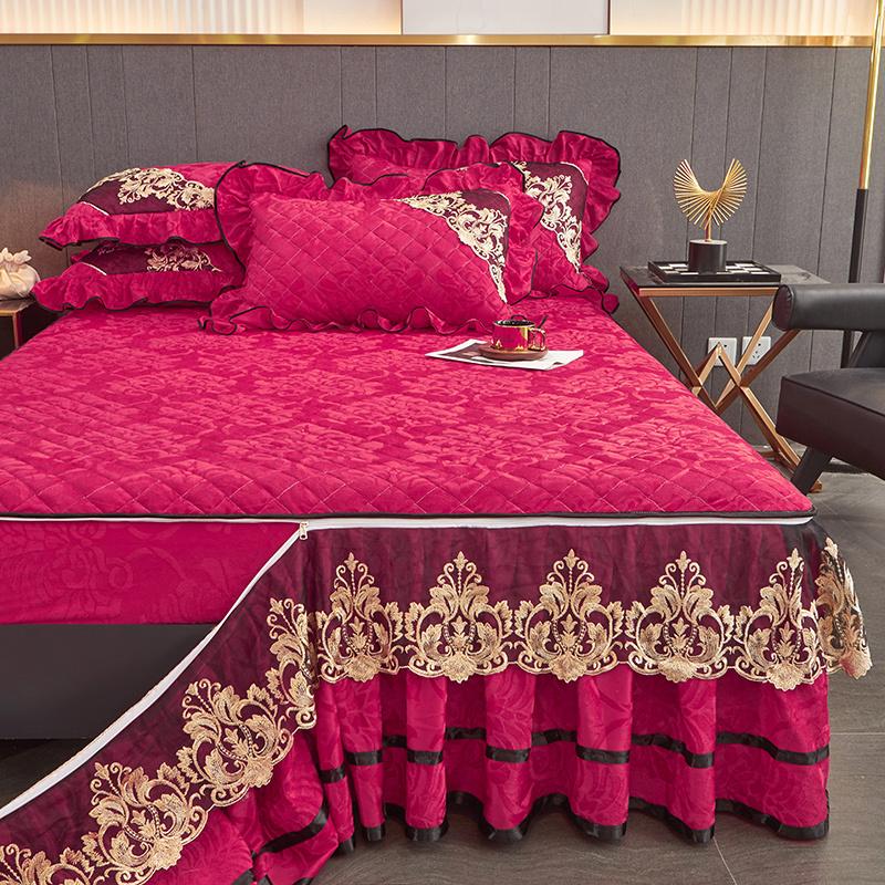 Thickened quilted bed skirt and fitted sheet two-in-one new style removable and washable winter velvet bedspread non-slip mattress protector