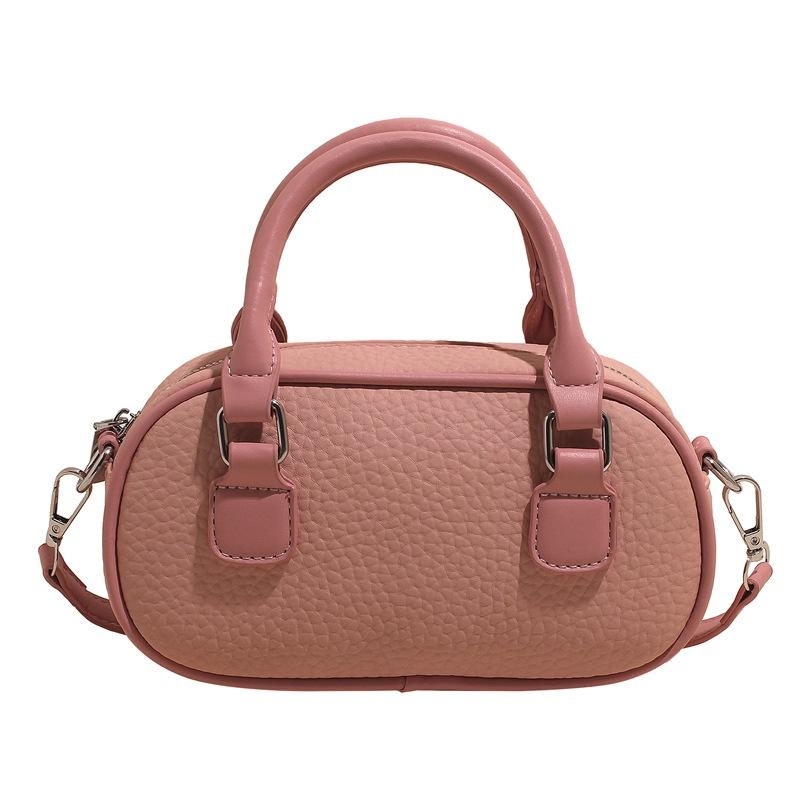 Niche Portable Bowling Bag Women's 2025 Summer New Fashion Texture Shell Bag Versatile Shoulder Messenger Bag