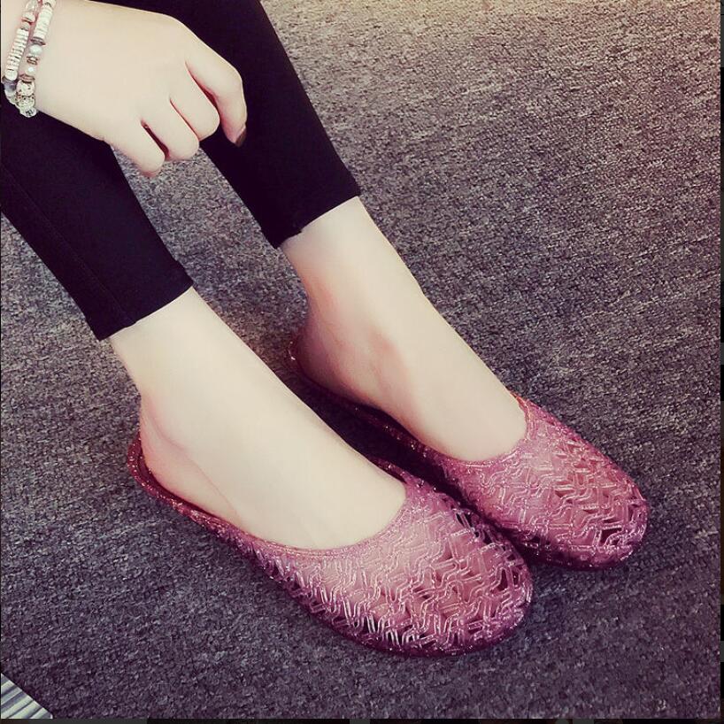 Fashion Close toe Women Slippers Woman Crystal Jelly Summer Shoes  Indoor Home Slides for Female Beach Shoes Antiskid Black Gold Red