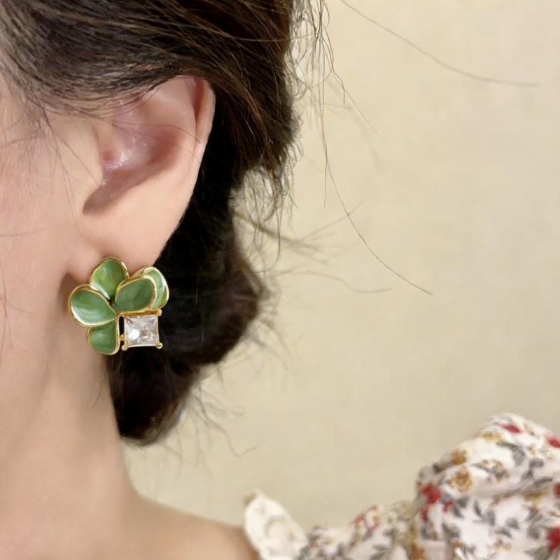 Green Enamel Multi-layers Flower Stud Earrings for Women Sweet Korean Fashion Small Earrings Rhinestone Luxury Wedding JewelryGood Product