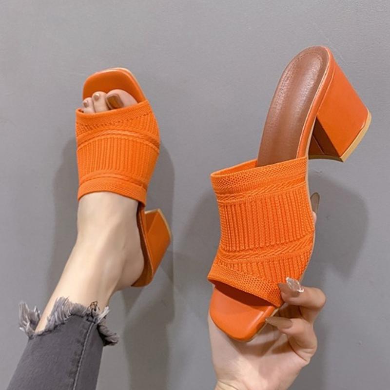 Móda 2025  Nové  Dámské Sandály Pantofle Léto Luxusní Venkovní Ležérní  Dámská Obuv Měkká Otevřená Špička Vysoké Podpatky Nazouváky Černé Muly Sandály