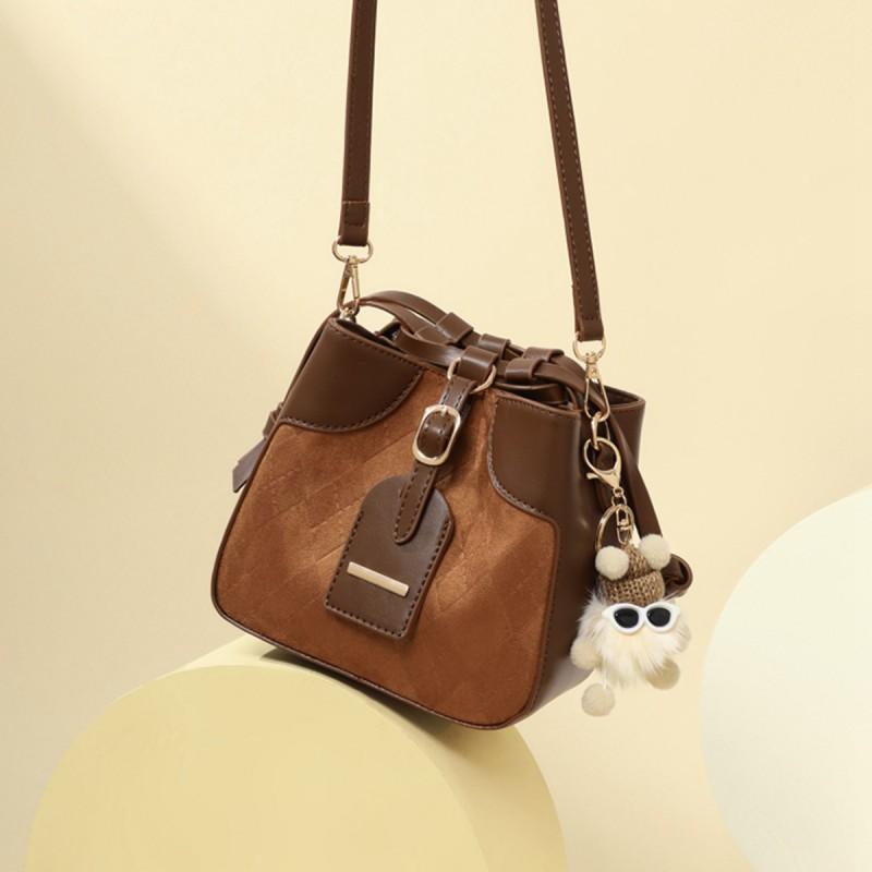 Womens Large Capacity Crossbody Bag Urban Chic Shoulder With Zippered Pockets Synthetic Leather Bucket Style