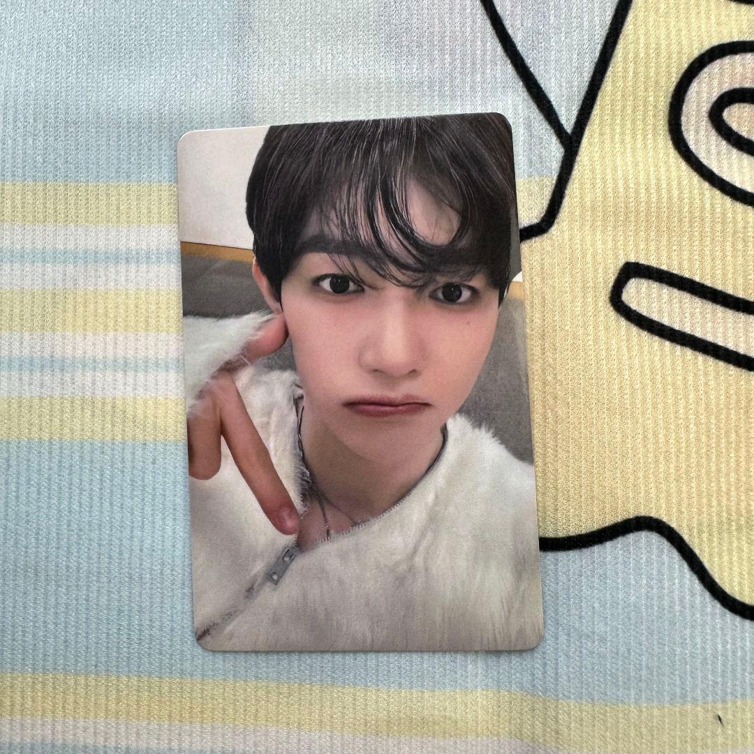 

[USED] ZB1 Zebewan Zhanghao Loser B Prize Look Away Hoi Trading Card