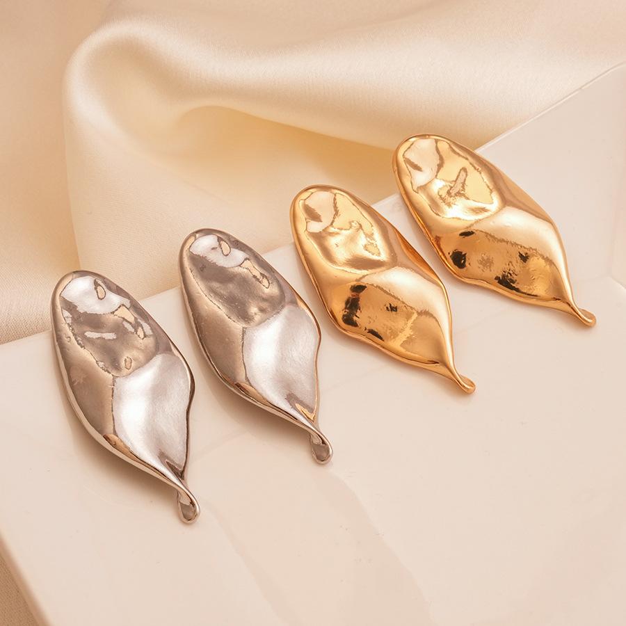 Heavy Industry Glossy Irregular Folded Leaves Silver Needle Earrings Personality Temperament Earrings