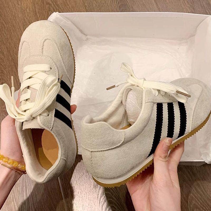 2025 New Fashion Versatile Casual Shoes Spring New Gray Sports Shoes Women's Maillard Light German Training Shoes Tide