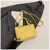 Lychee Pattern Texture Simple Portable Bucket Bag New Trendy Casual Women Versatile Commuter Messenger Bag