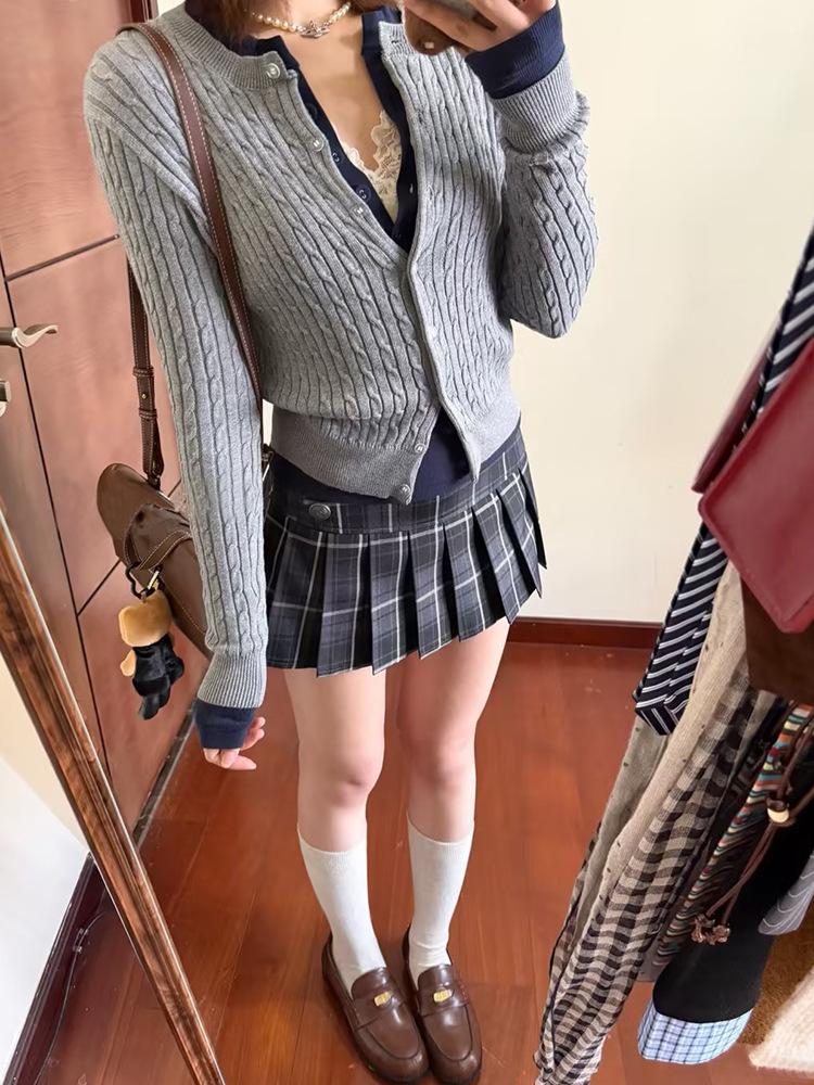 Women's Slimming High-Waist Retro Plaid Wool Skirt - Spring College Style A-Line Pleated Short Skirt