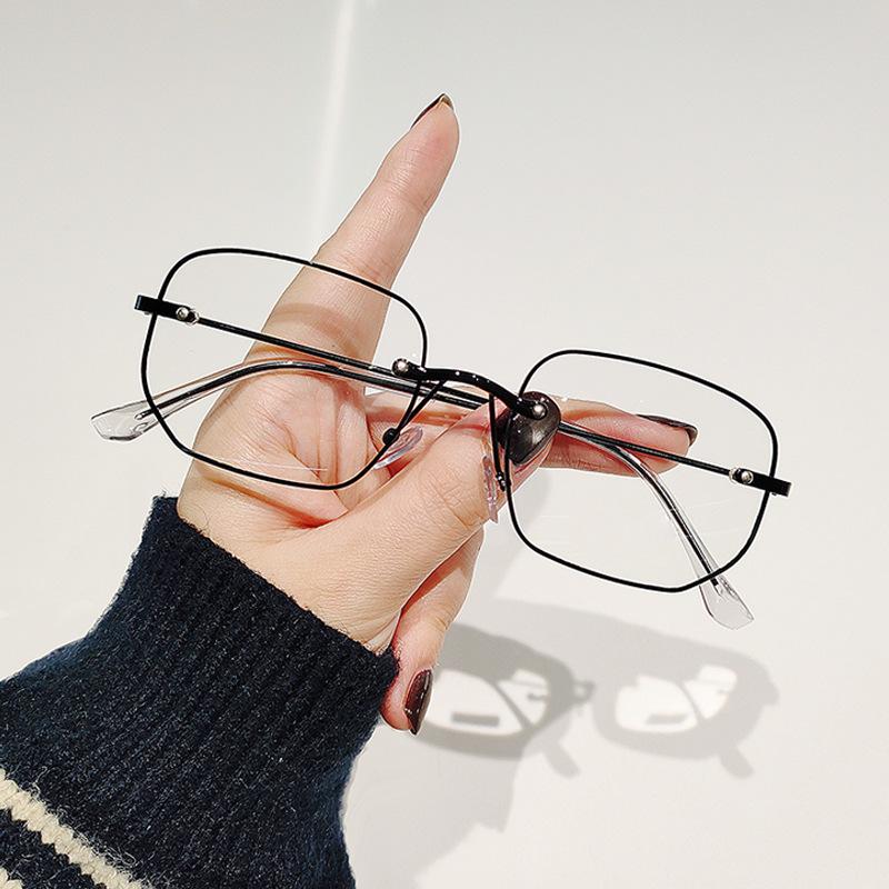 Men s and Women s Ultra-Light Anti-Blue Light Minimalist Reading Glasses +200 черной рамки
