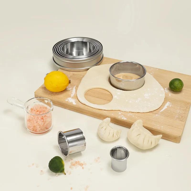 12Pcs Stainless Steel Cake Mold Round Cutter Set Dough Fondant Biscuit Round Mutil-functional Baking Utensils Accessories