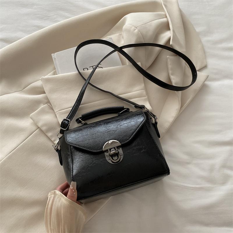 

Approve the ancient small bag women s 20 versatile small square bag fashion shoulder messenger bag handbag tide