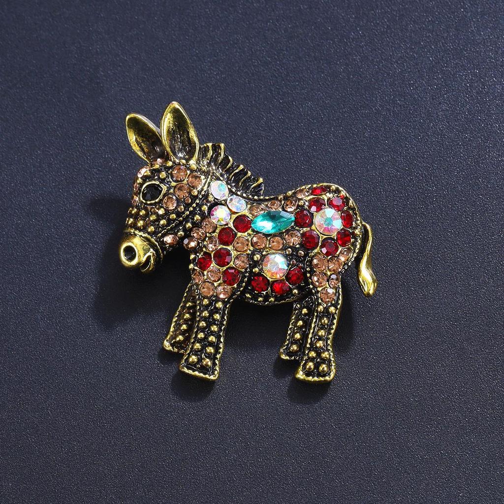 "Vintage Donkey Rhinestone Brooch: Creative Animal Pin Jewelry Accessory"