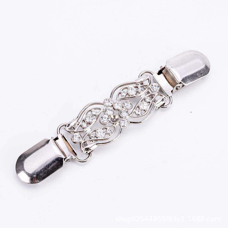 Vintage Diamond Scarf and Sweater Clip – Retro Alloy Brooch for Women