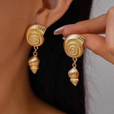 Shell Pattern Conch Earrings High-end Niche Exaggerated Unique Earrings for Women