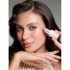 SHEGLAM Buttery Bliss Rouge na tvář v tyčince Štětec - Rose Ritual