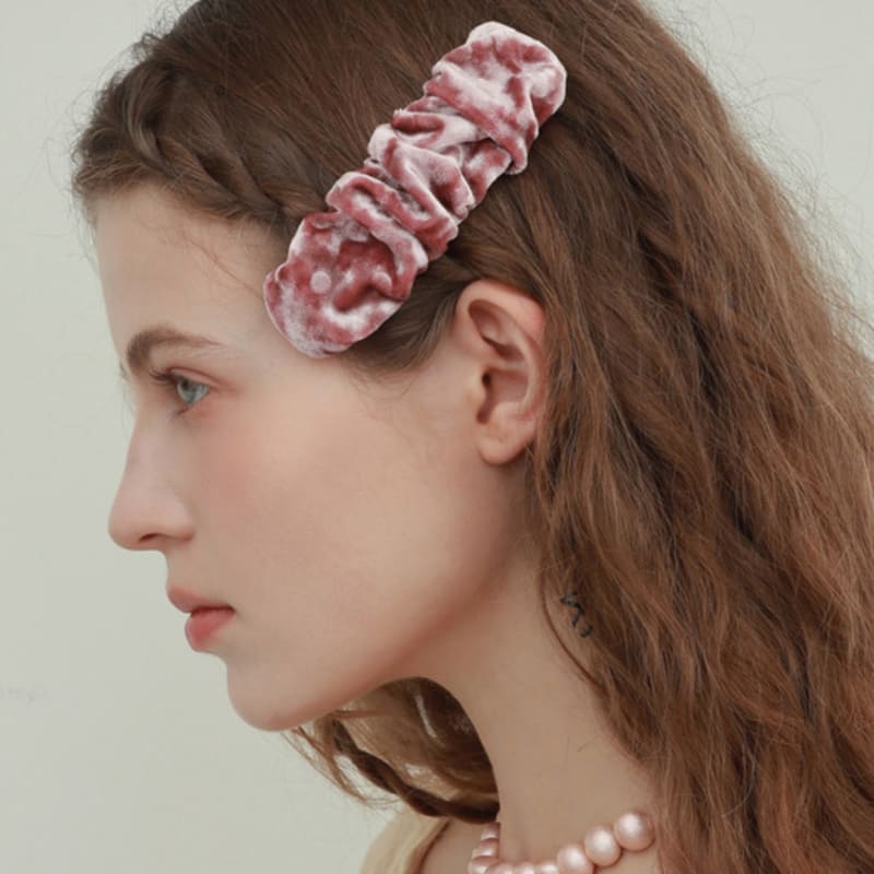 Less is more The Fluffy Hair Pin_4 COLORS