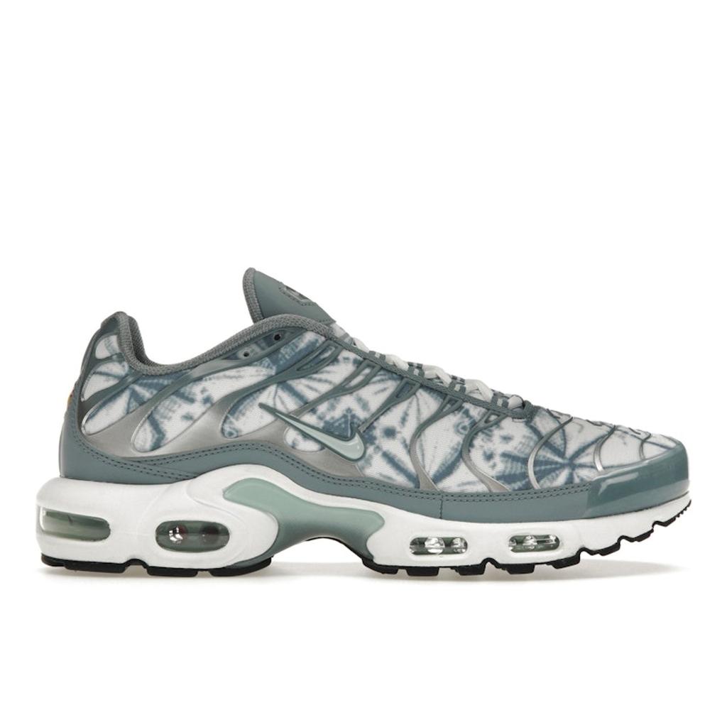 Nike Air Max Plus Palm Pack - Waterway Men Sneakers Silver Fiberglass White FV0394-300