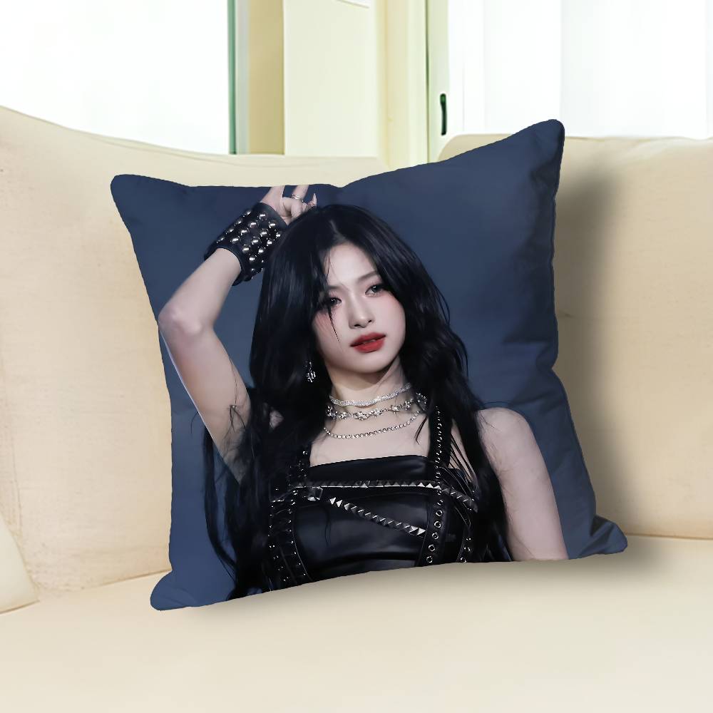 Cute Singer A-Ahyeon Pillow Cases for Bedroom Living Room Sofa Home Decor Polyester Cushion Cover with Zipper