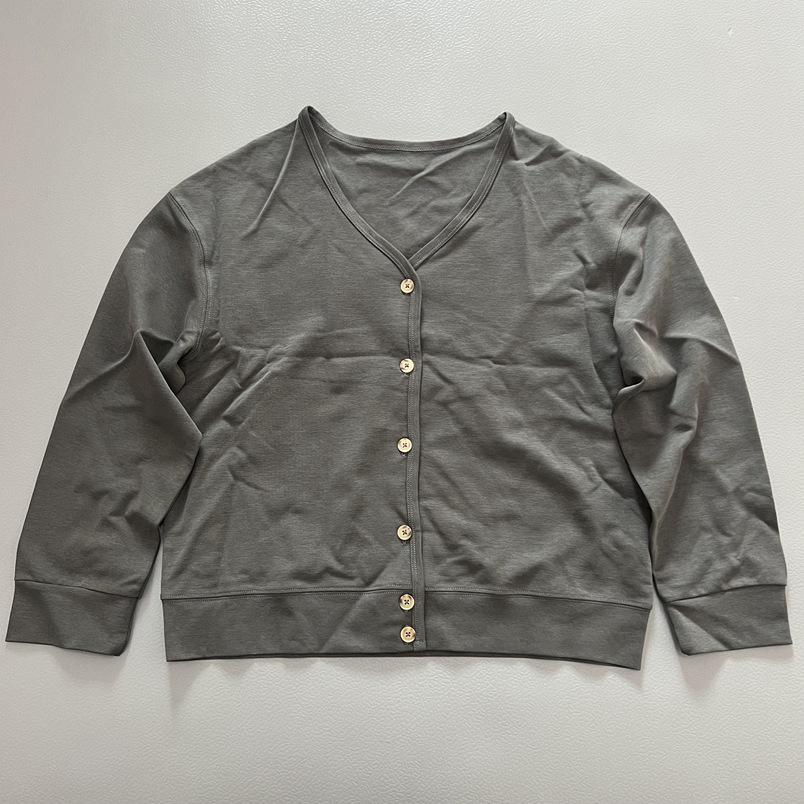 

Women s V-Neck Cardigan: Minimalist Japanese Commuting Style, Long Sleeve Cotton Knitwear for Spring Large
