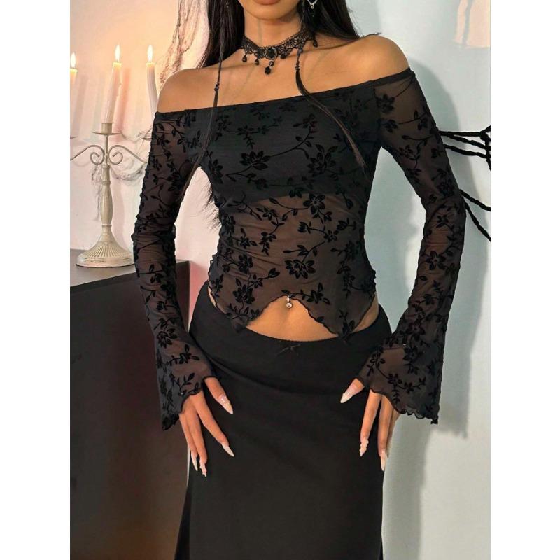 

Элегантная женская черная футболка без бретелек с цветочным принтом и расклешенными рукавами на осень и зиму XXL чёрный