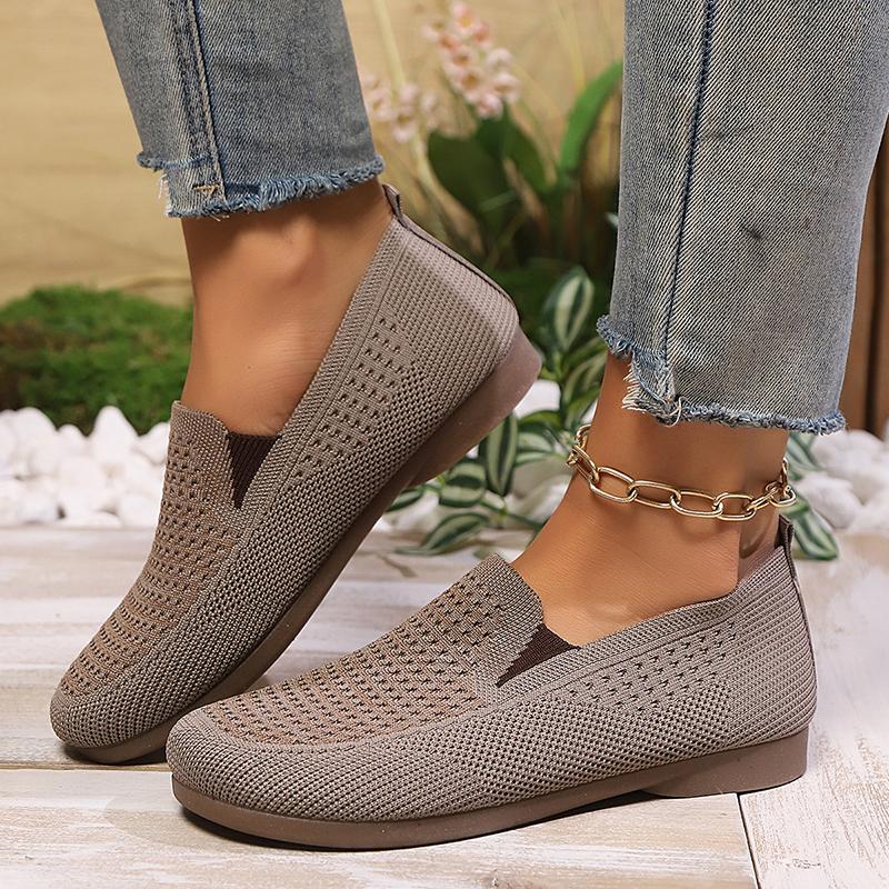 Women's Mesh Breathable Slip On Casual Shoes Summer Soft Sole Non Slip Flat Shoes Woman Plus Size Comfort Light Platform Loafers