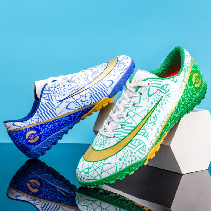 

Football shoes for boys New men s and women s long and short nails Non-slip students Adult competition Campus training 45