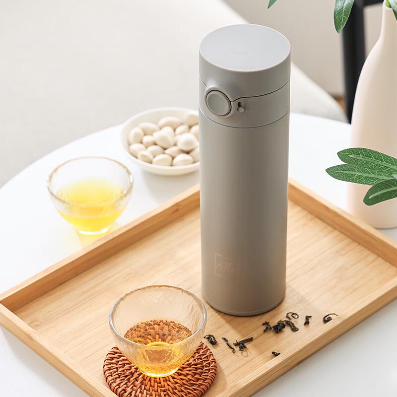 WORLD KITCHEN 500ml One-Touch Pop-Up Insulated Thermos