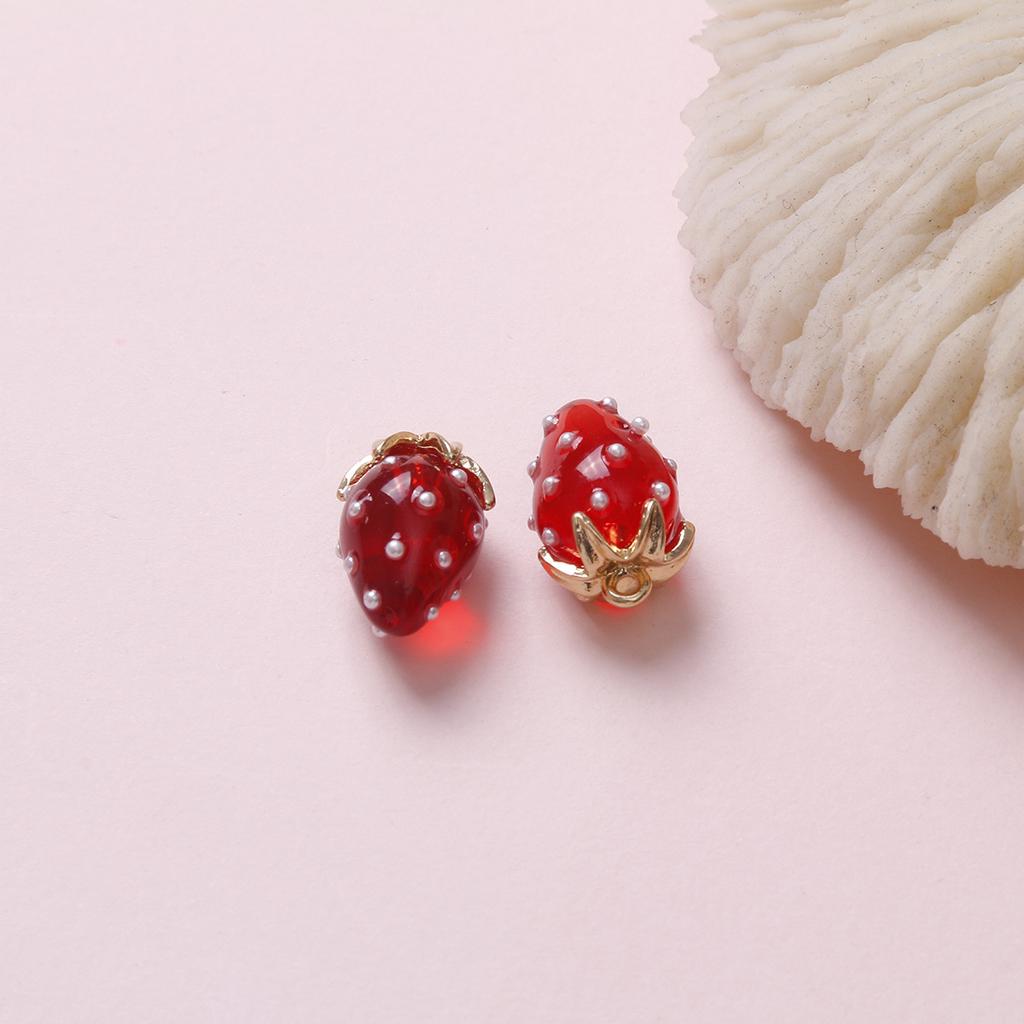 2Pcs Resin Sweet Strawberry Bead Pendant Charms Diy Handmade Jewelry Making Earring Necklace Bracelet Keychains Accessories