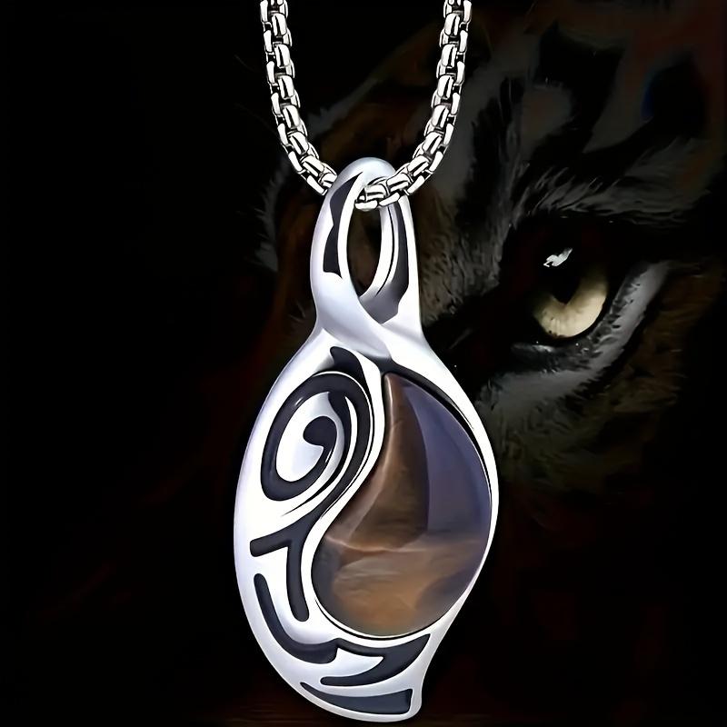 High-quality stainless steel titanium alloy domineering tiger eye stone pendant necklace Men's Fashionable and Unique Charm Accessories