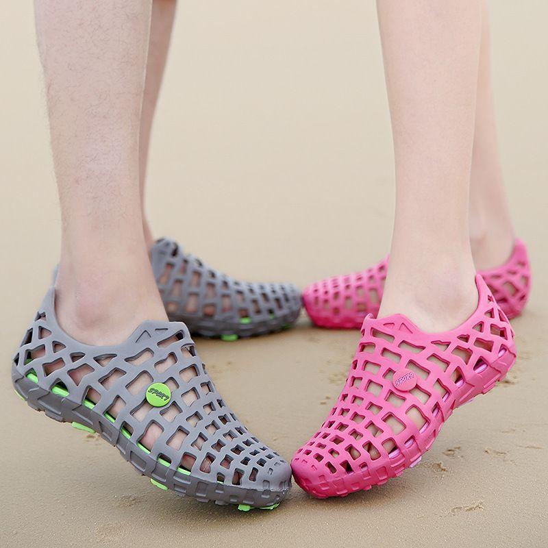 Beach Men Women Breathable Slippers Hollowout Sandals Outdoor Garden Shoes Hole