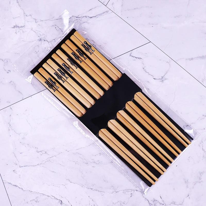 5Pair Japanese Style Wood Chopsticks Color Reusable Chopstick Red Sandalwood Noodle Tool Chinese Gift Tableware Set New 2025