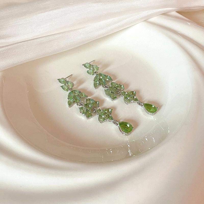 

Новые роскошные серьги-гвоздики с зелеными каплями воды и кисточками High Sense Joker для женщин