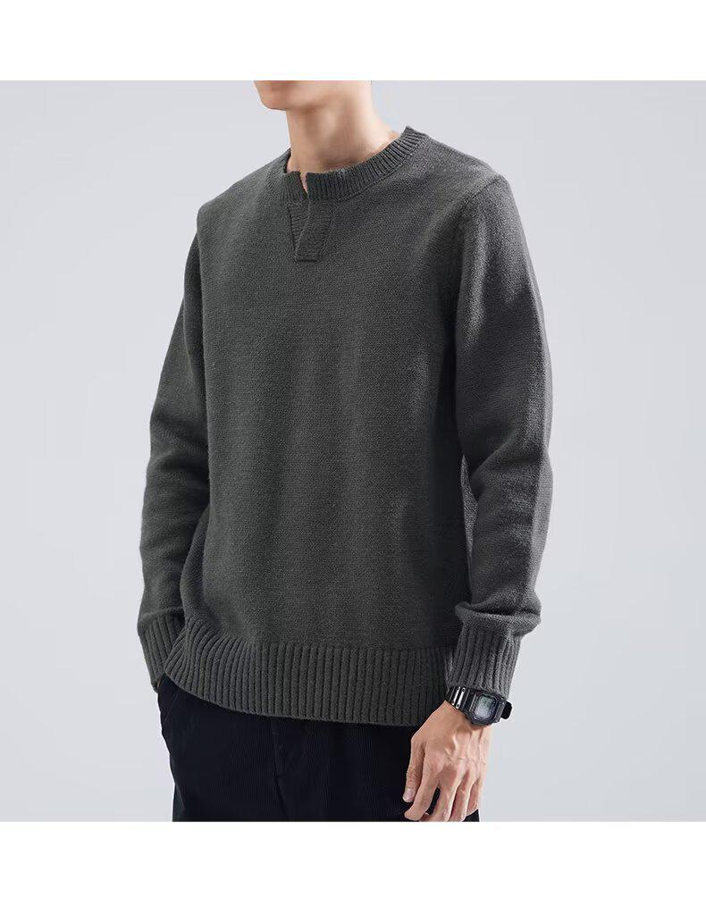 Autumn/Winter 2025 Men's Solid Color Round Neck Sweater - Soft, Youthful, Versatile Knitwear