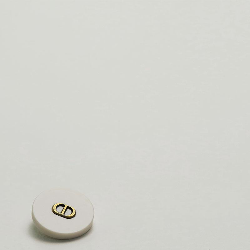 Xiaoxiang Celebrity Style Resin Clothing Button Sweater Cardigan Decorative Button Suit Jacket Leather Coat Button