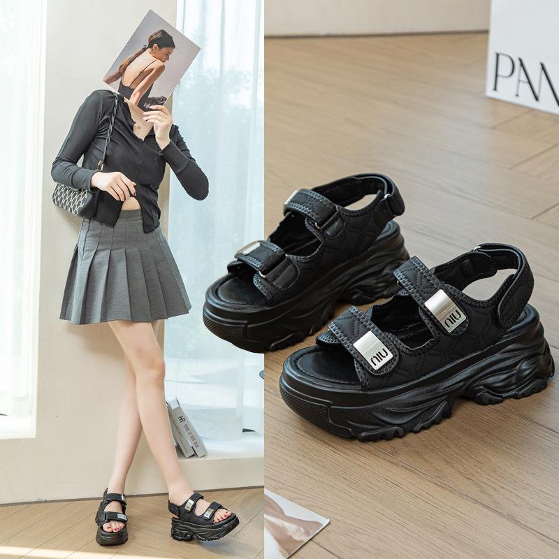 Platform sandals women's summer 2025 new Velcro one-font trend sandals open-toed beach sandals muffin
